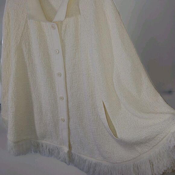 Anthony Richards Ivory Knit Cape Cardigan Sweater with Fringe, Size X Feminine - Picture 7 of 11